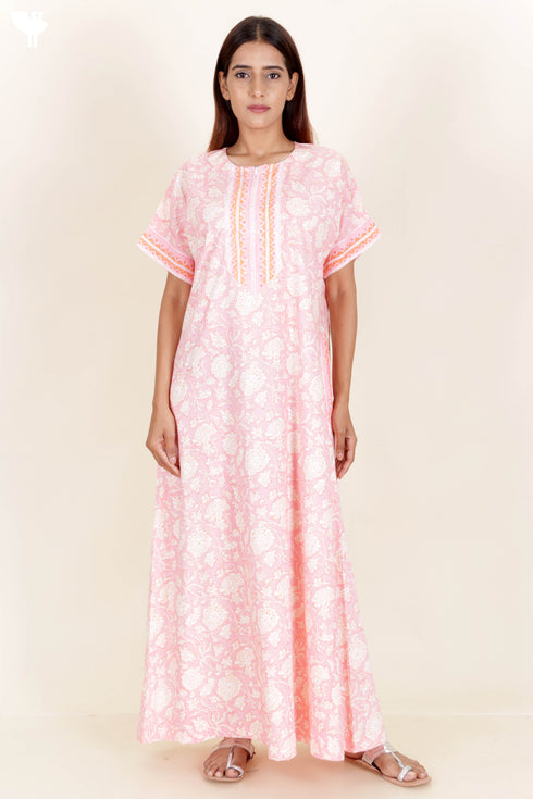 Bizzy Lizzy Zipper Kaftan In Floral Block Print